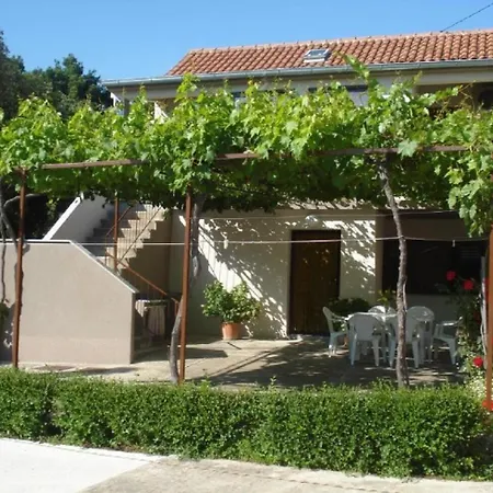 Apartment Martina - 300 M From Sea *